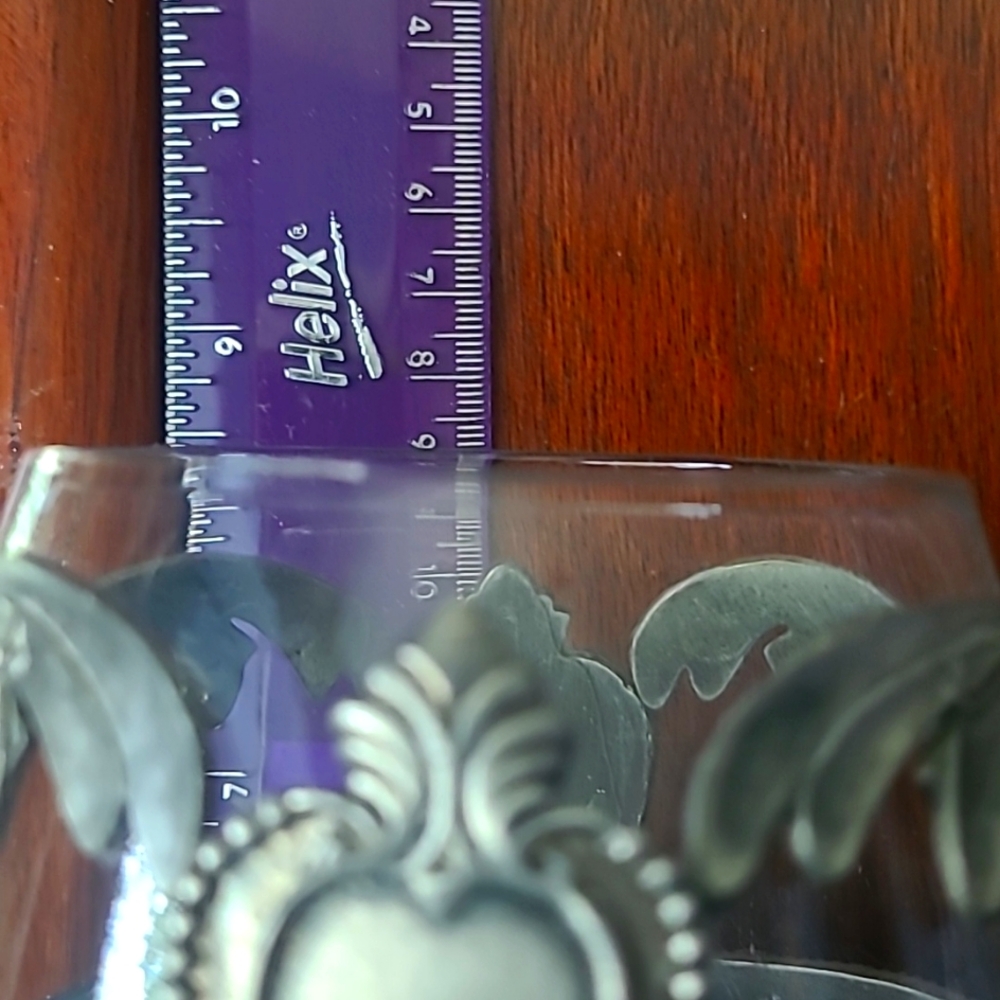 FTD STUNNING PEWTER AND GLASS HOLY CROSS VASE - Picture 4 of 7